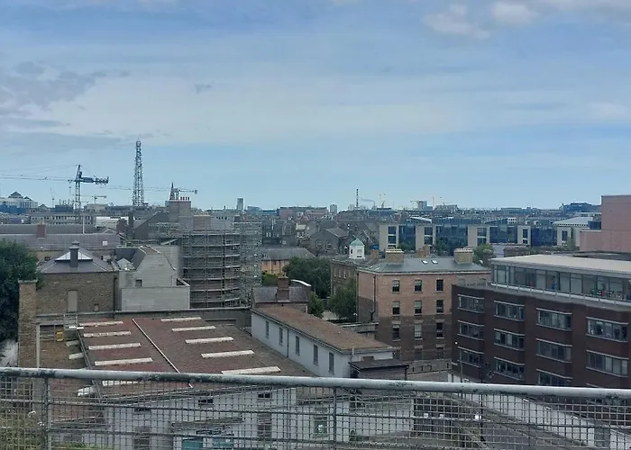 Apartamento Newly Renovated Christchurch 1bd Roof Garden Dublin